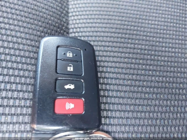 Продажа на аукционе авто 2018 Toyota Corolla Se, vin: 2T1BURHE5JC975103, номер лота: 45012885