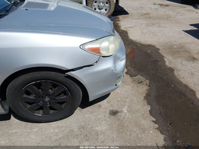 45012894 :رقم المزاد ، 4T1BF32K34U070979 vin ، 2004 Toyota Camry Xle V6 مزاد بيع