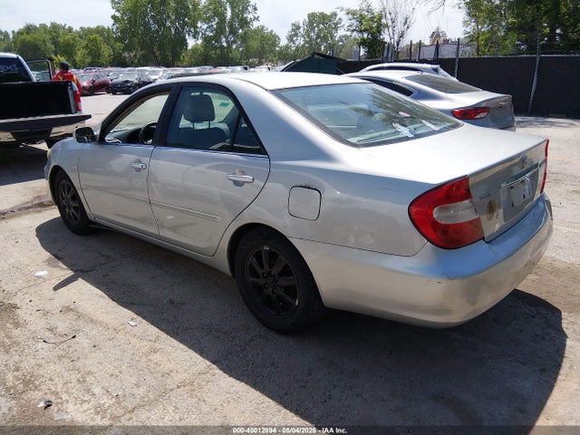 45012894 :رقم المزاد ، 4T1BF32K34U070979 vin ، 2004 Toyota Camry Xle V6 مزاد بيع