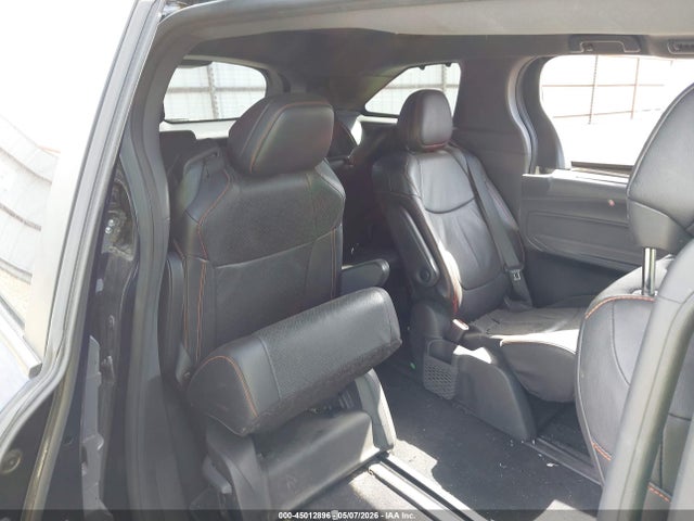 Toyota Sienna Xse 2024 5TDCRKEC7RS200255 Image 8