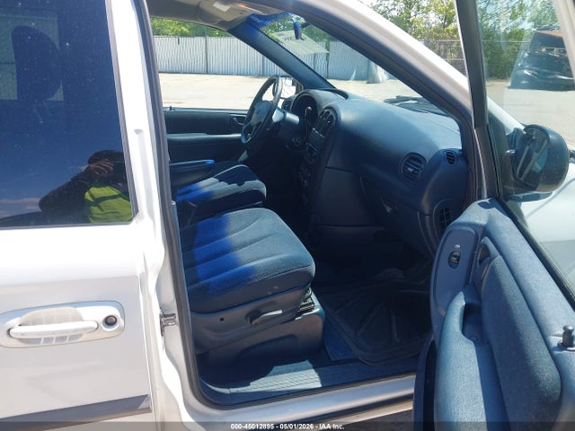 Продажа на аукционе авто 2001 Dodge Grand Caravan Sport, vin: 2B4GP44R41R137201, номер лота: 45012895