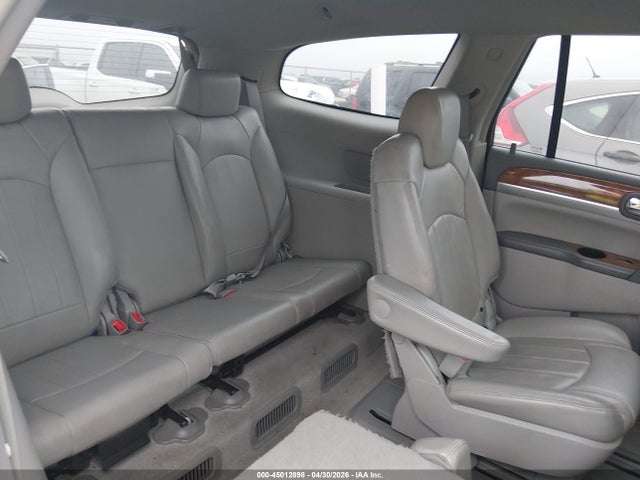 45012898 :رقم المزاد ، 5GAER23718J252833 vin ، 2008 Buick Enclave Cxl مزاد بيع