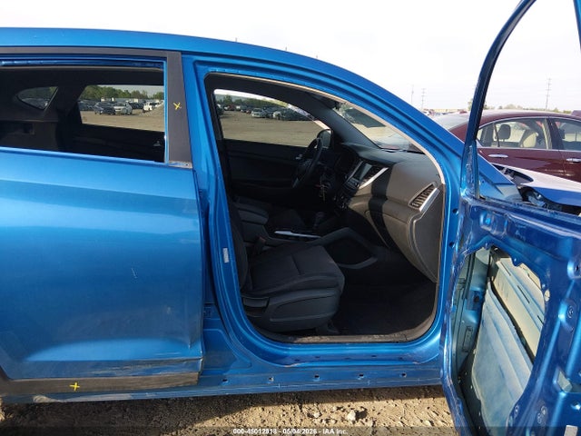 Продаж на аукціоні авто 2018 Hyundai Tucson Sel, vin: KM8J33A47JU663389, номер лоту: 45012918