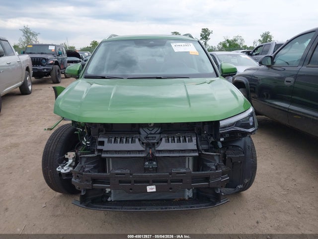 45012927 :رقم المزاد ، 3VVVC7B29SM071428 vin ، 2025 Volkswagen Taos 1.5t Se مزاد بيع