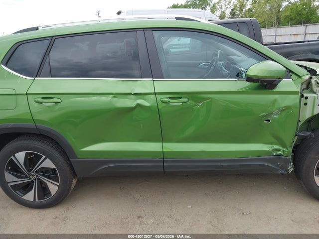 45012927 :رقم المزاد ، 3VVVC7B29SM071428 vin ، 2025 Volkswagen Taos 1.5t Se مزاد بيع
