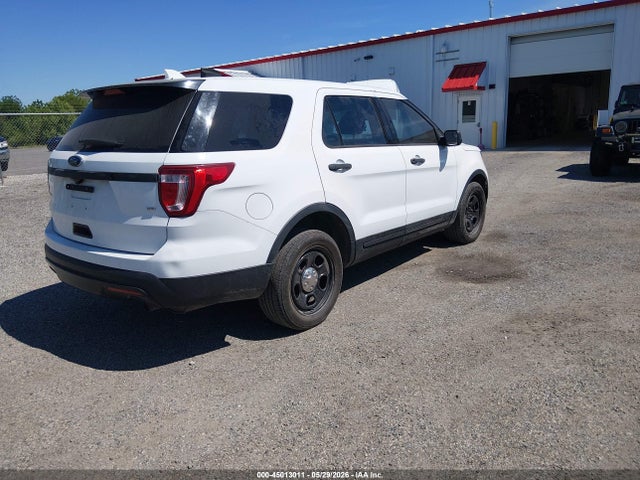 Ford Utility Police Interceptor 2017 1FM5K8AR4HGB23469 Image 4