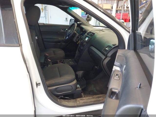 Ford Utility Police Interceptor 2017 1FM5K8AR4HGB23469 Image 5