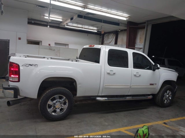 Auction sale of the 2013 Gmc Sierra 2500hd Slt, vin: 1GT121E84DF187829, lot number: 45013019