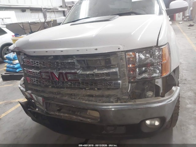 Auction sale of the 2013 Gmc Sierra 2500hd Slt, vin: 1GT121E84DF187829, lot number: 45013019