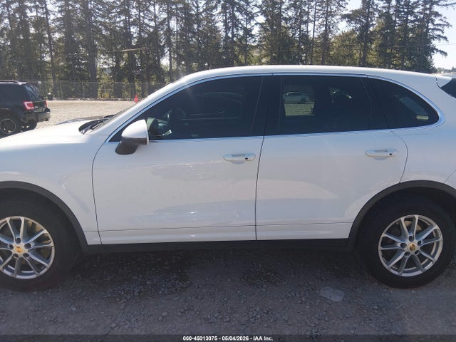 Porsche Cayenne 2016 WP1AA2A22GKA10149 Image 14