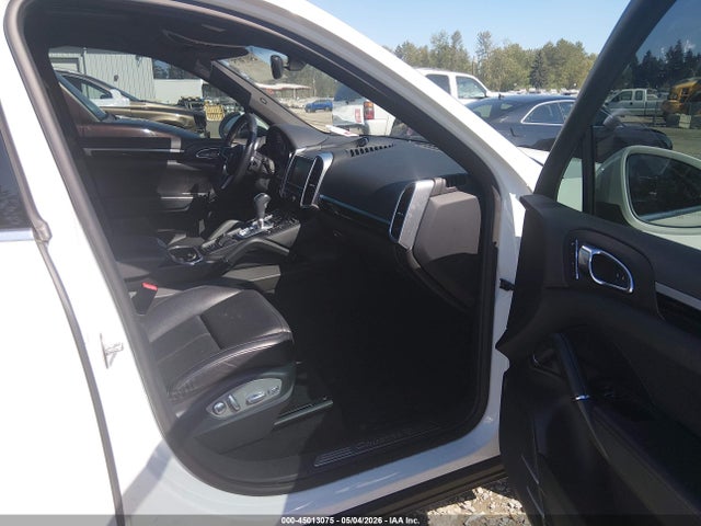 Porsche Cayenne 2016 WP1AA2A22GKA10149 Image 17