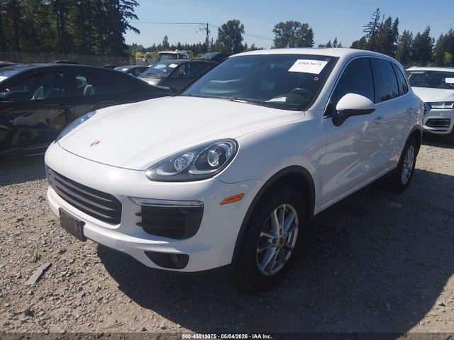 Porsche Cayenne 2016 WP1AA2A22GKA10149 Image 2