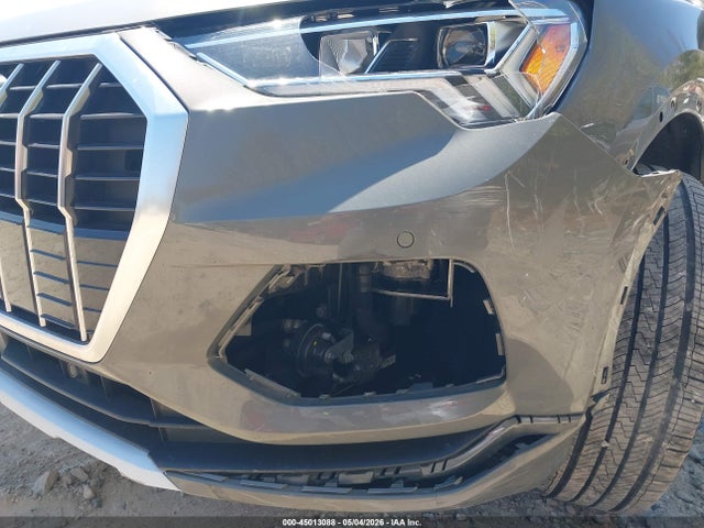 Продаж на аукціоні авто 2020 Audi Q3 Premium Plus 45 Tfsi Quattro Tiptronic, vin: WA1BECF34L1066878, номер лоту: 45013088