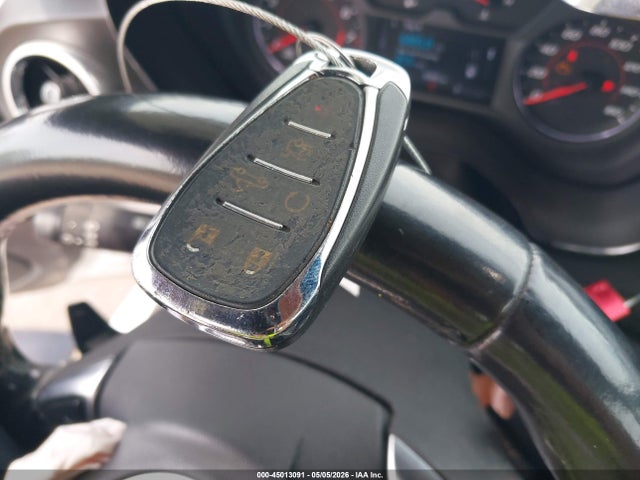 Продажа на аукционе авто 2018 Chevrolet Camaro 1lt, vin: 1G1FB3DX4J0101663, номер лота: 45013091