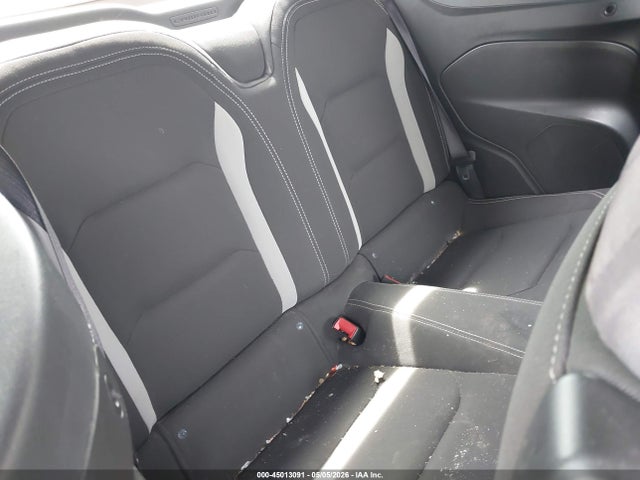 Продажа на аукционе авто 2018 Chevrolet Camaro 1lt, vin: 1G1FB3DX4J0101663, номер лота: 45013091