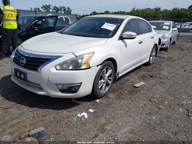 2015 Nissan Altima 2.5 Sv მანქანა იყიდება აუქციონზე, vin: 1N4AL3AP4FC162607, აუქციონის ნომერი: 45013094