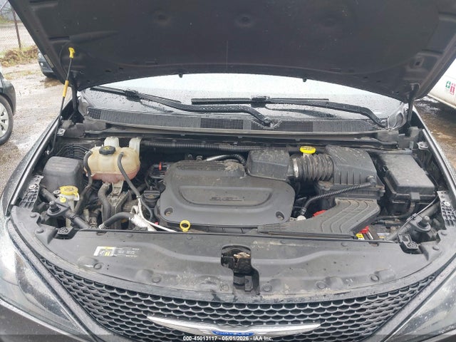 2019 Chrysler Pacifica L მანქანა იყიდება აუქციონზე, vin: 2C4RC1AG6KR561697, აუქციონის ნომერი: 45013117