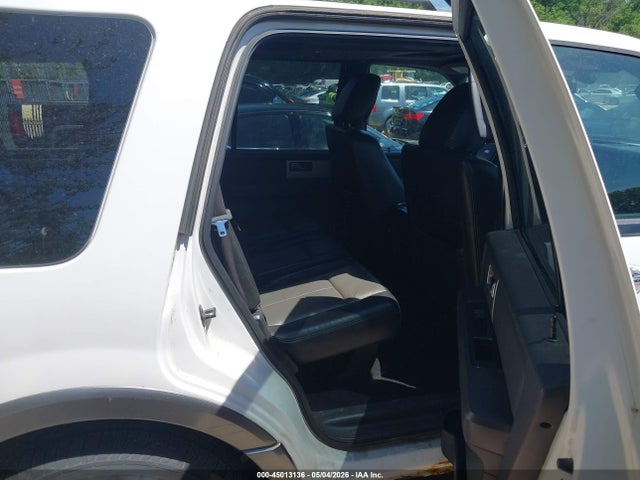 45013136 :رقم المزاد ، 1FMJU1J58BEF57376 vin ، 2011 Ford Expedition Xlt مزاد بيع