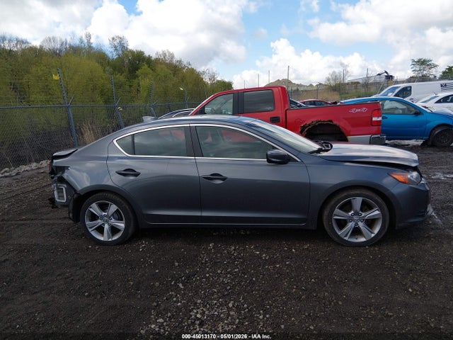 45013170 :رقم المزاد ، 19VDE1F75DE017556 vin ، 2013 Acura Ilx 2.0l مزاد بيع