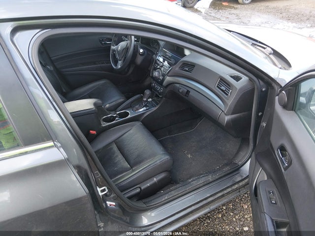 45013170 :رقم المزاد ، 19VDE1F75DE017556 vin ، 2013 Acura Ilx 2.0l مزاد بيع