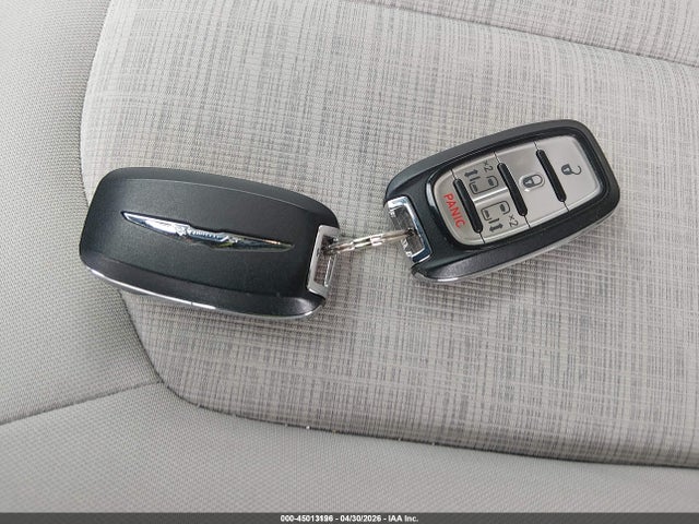 45013196 :رقم المزاد ، 2C4RC1H71HR765080 vin ، 2017 Chrysler Pacifica Hybrid Touring Plus مزاد بيع