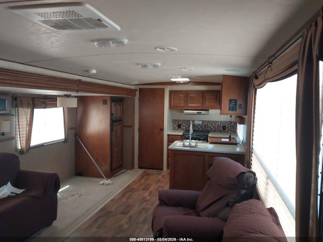 45013199 :رقم المزاد ، 4X4TWBF24FU006797 vin ، 2015 Forest River Other مزاد بيع