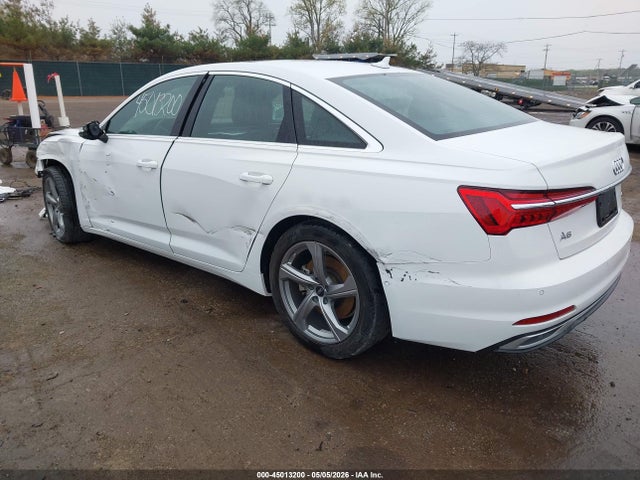 Aukcja sprzedaży 2024 Audi A6 Premium Plus 45 Tfsi Quattro S Tronic, vin: WAUE3BF2XRN023848, numer aukcji: 45013200