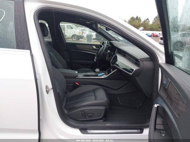 Aukcja sprzedaży 2024 Audi A6 Premium Plus 45 Tfsi Quattro S Tronic, vin: WAUE3BF2XRN023848, numer aukcji: 45013200