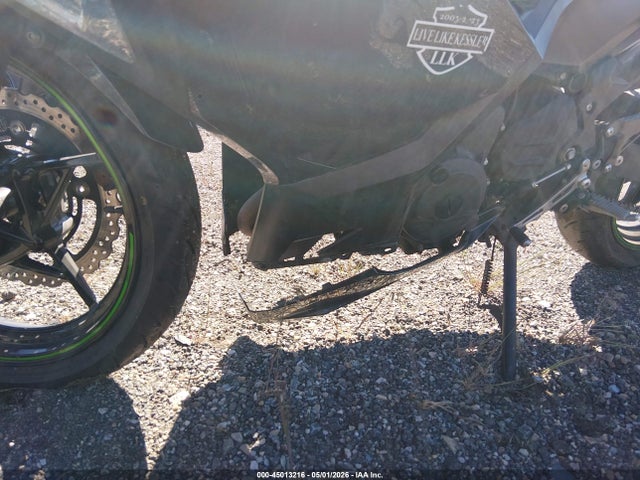 Kawasaki EX400 2023 JKAEXKH1XPDAP5296 Image 16