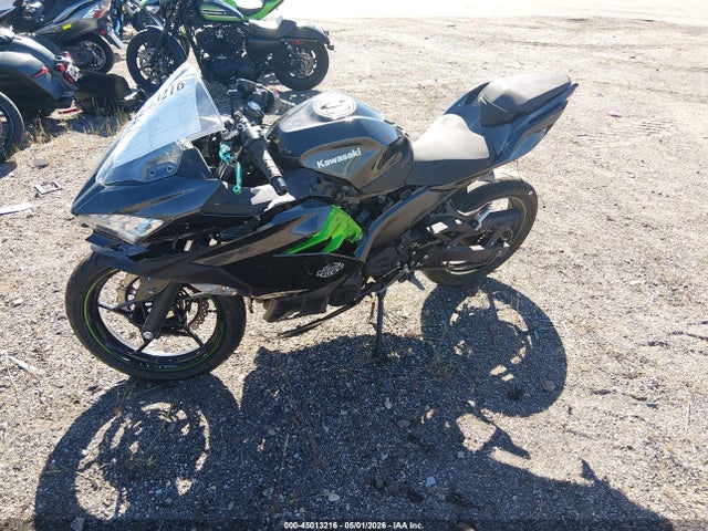 Kawasaki EX400 2023 JKAEXKH1XPDAP5296 Image 2