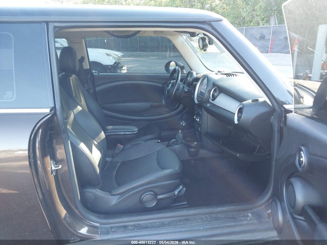 Продаж на аукціоні авто 2012 Mini Cooper, vin: WMWSU3C5XCT258418, номер лоту: 45013223