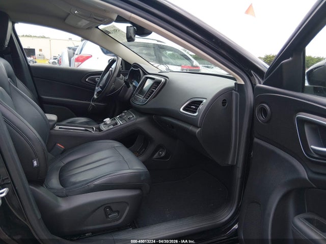 Продажа на аукционе авто 2017 Chrysler 200 Limited Platinum, vin: 1C3CCCAGXHN503698, номер лота: 45013224