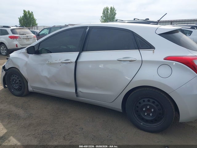 45013226 :رقم المزاد ، KMHD35LH5HU383943 vin ، 2017 Hyundai Elantra Gt مزاد بيع