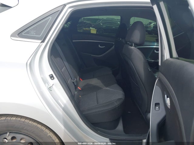 45013226 :رقم المزاد ، KMHD35LH5HU383943 vin ، 2017 Hyundai Elantra Gt مزاد بيع