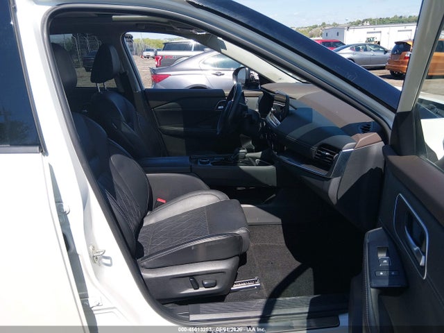 Продаж на аукціоні авто 2021 Nissan Rogue Platinum Intelligent Awd, vin: JN8AT3DD8MW303934, номер лоту: 45013253