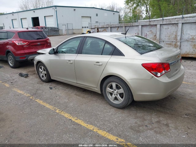 45013261 :رقم المزاد ، 1G1PC5SB3E7105611 vin ، 2014 Chevrolet Cruze 1lt Auto مزاد بيع