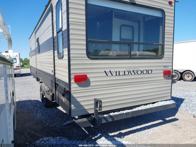 Auction sale of the 2020 Forest River Wildwood 27re Travel Trailer, vin: 4X4TWDC2XL8806671, lot number: 45013273