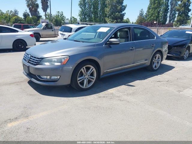 Aukcja sprzedaży 2013 Volkswagen Passat 2.0l Tdi Sel Premium, vin: 1VWCN7A35DC036039, numer aukcji: 45013303
