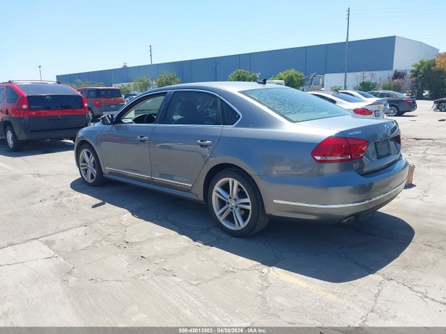 Aukcja sprzedaży 2013 Volkswagen Passat 2.0l Tdi Sel Premium, vin: 1VWCN7A35DC036039, numer aukcji: 45013303