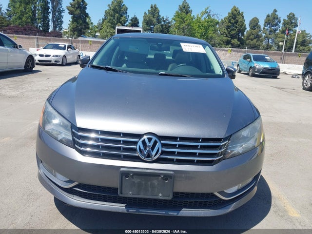 Aukcja sprzedaży 2013 Volkswagen Passat 2.0l Tdi Sel Premium, vin: 1VWCN7A35DC036039, numer aukcji: 45013303