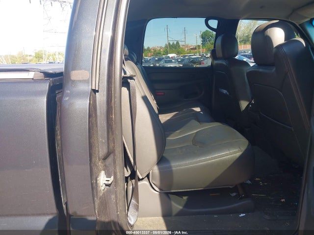 Продажа на аукционе авто 2004 Gmc Sierra 2500hd Slt, vin: 1GTHK23224F215811, номер лота: 45013337