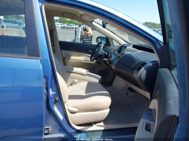 45013340 :رقم المزاد ، JTDKB20UX40011577 vin ، 2004 Toyota Prius مزاد بيع