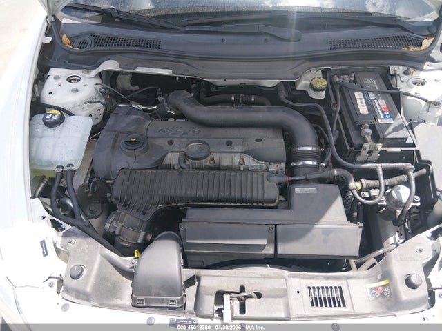 2012 Volvo C70 T5/t5 Platinum/t5 Premier Plus მანქანა იყიდება აუქციონზე, vin: YV1672MC5CJ126787, აუქციონის ნომერი: 45013380