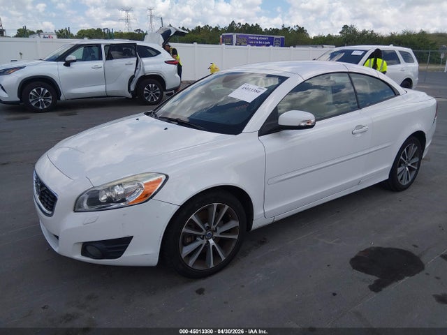 2012 Volvo C70 T5/t5 Platinum/t5 Premier Plus მანქანა იყიდება აუქციონზე, vin: YV1672MC5CJ126787, აუქციონის ნომერი: 45013380