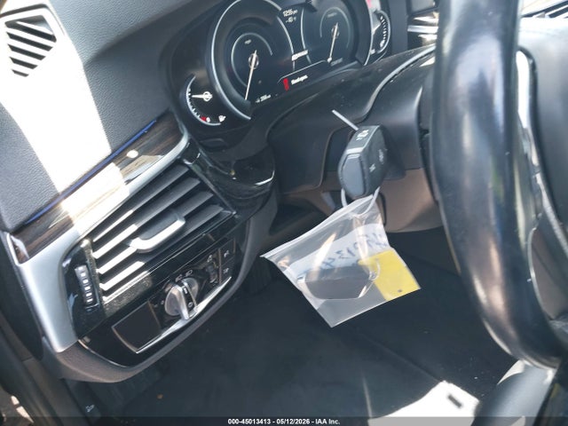 WBAJA9C59KB389738 BMW 530e Iperformance