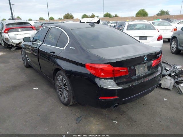 WBAJA9C59KB389738 BMW 530e Iperformance