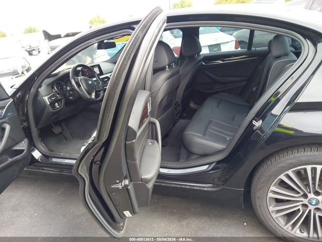 WBAJA9C59KB389738 BMW 530e Iperformance