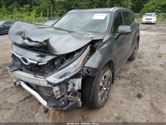 Aukcja sprzedaży 2021 Toyota Highlander Xle, vin: 5TDGZRAH1MS081798, numer aukcji: 45013419