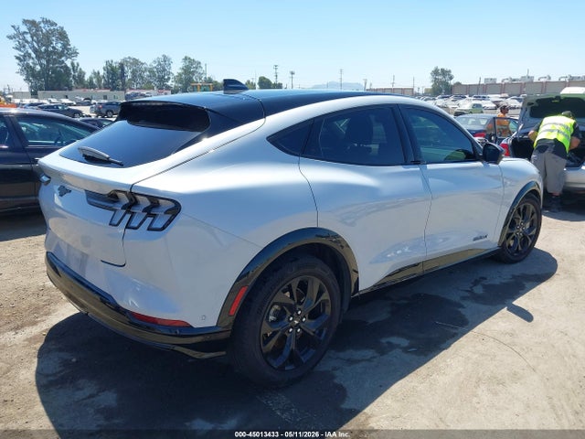 Продаж на аукціоні авто 2023 Ford Mustang Mach-e Premium, vin: 3FMTK3SU9PMA85013, номер лоту: 45013433