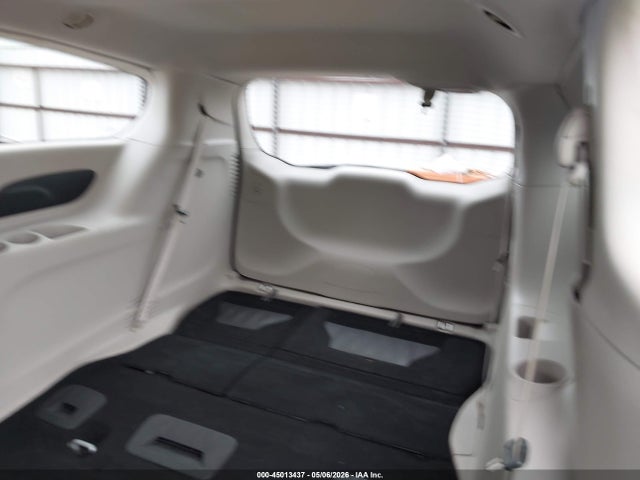 45013437 :رقم المزاد ، 2C4RC1BG2PR535233 vin ، 2023 Chrysler Pacifica Touring L مزاد بيع